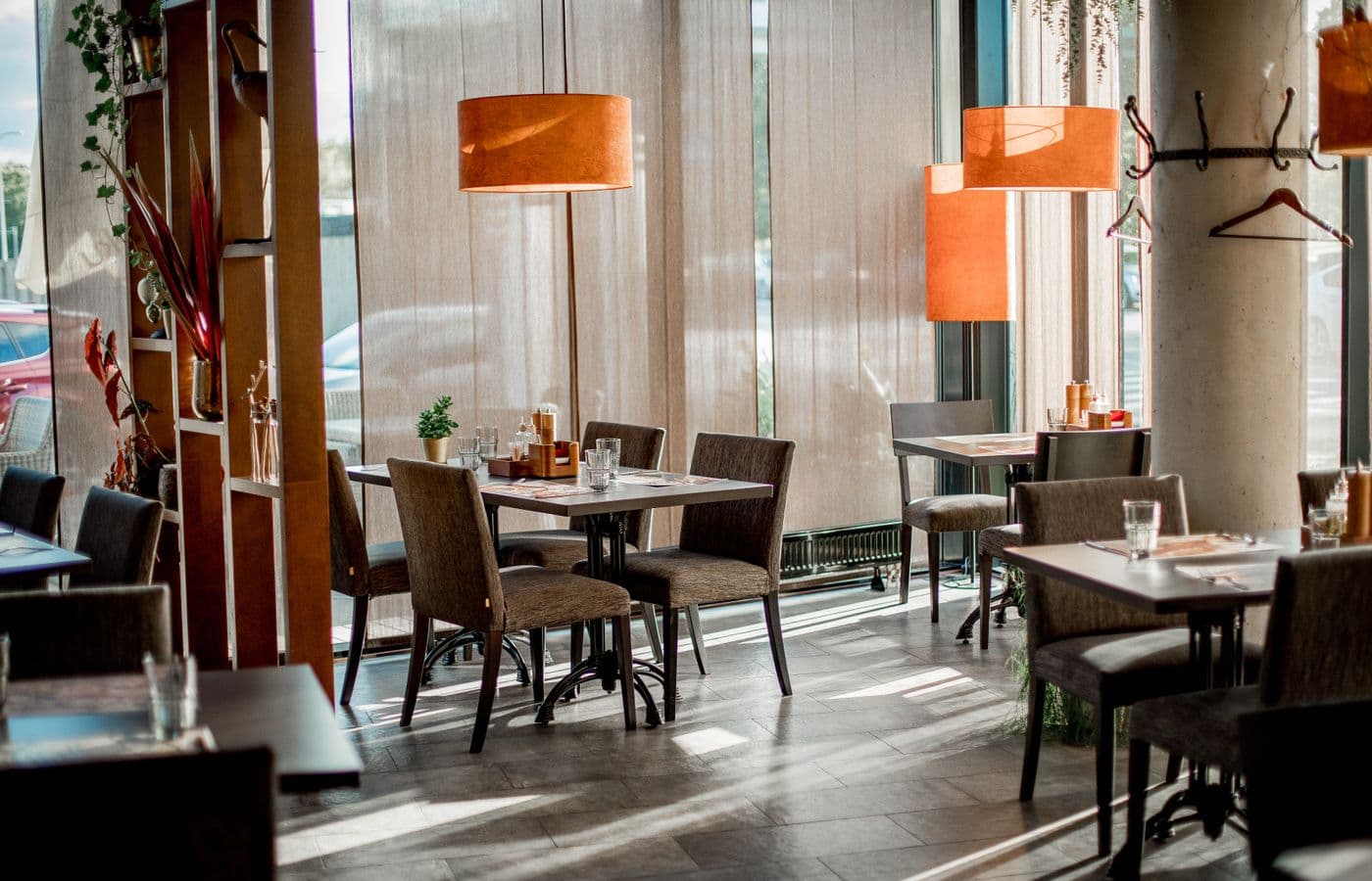 Dining room ready for service